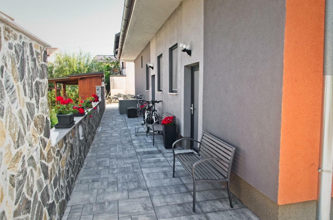 Apartments Drevi Ljubljana Buitenkant foto